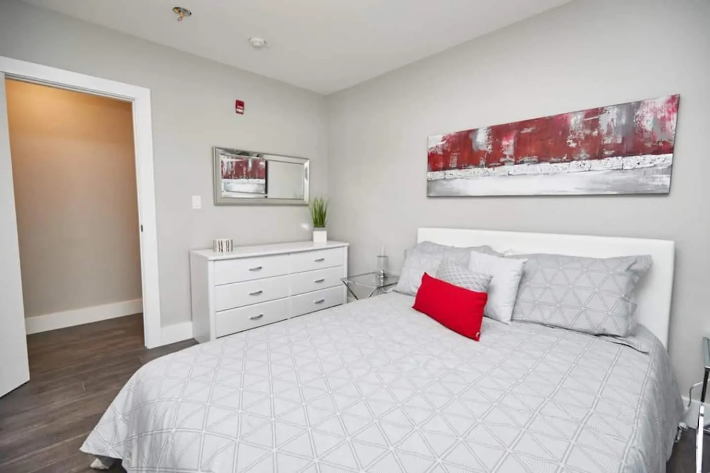 Fallsview Boutique 2Bd 4A 尼亚加拉瀑布城 加拿大