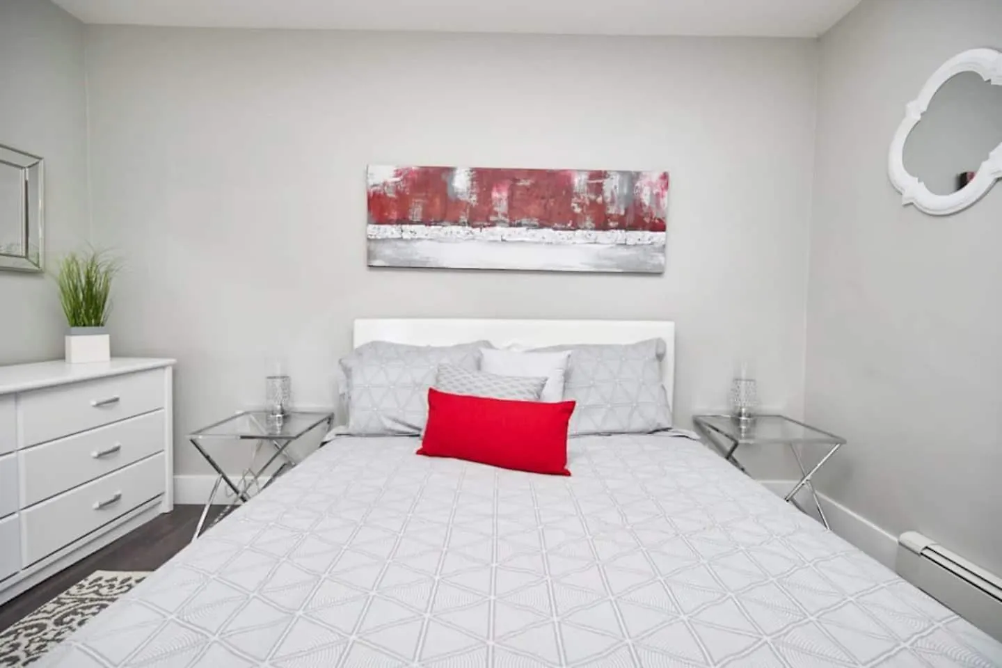 Fallsview Boutique 2Bd 4A 尼亚加拉瀑布城 公寓
